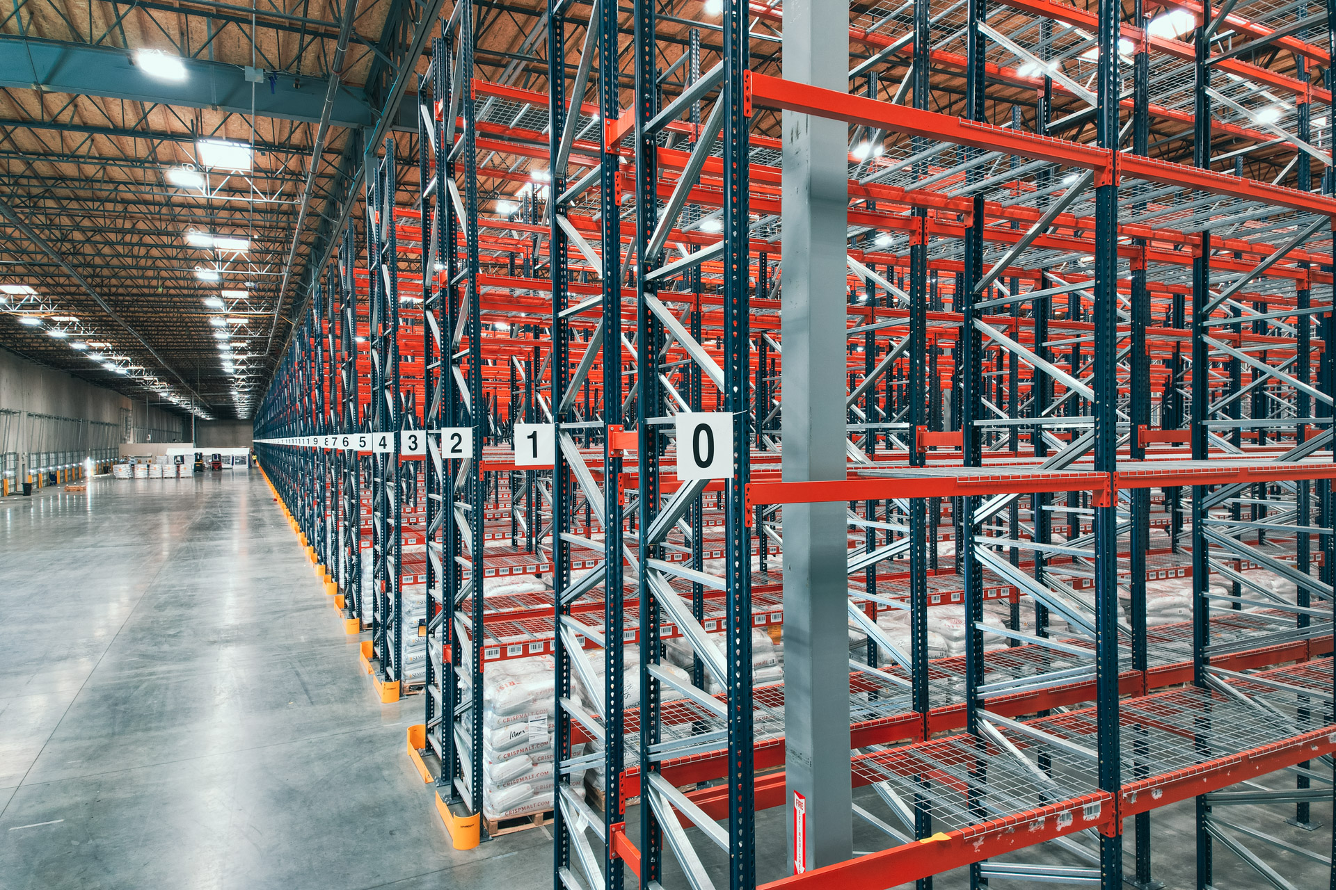 Industrial pallet racking warehouse in La Grange